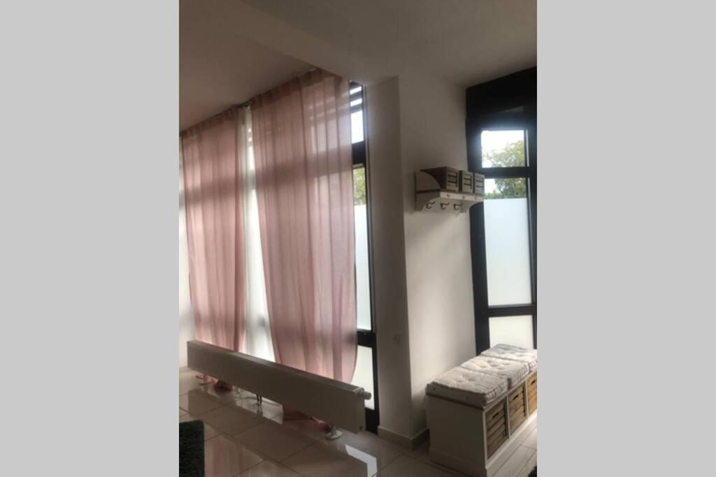 Stadtsuite Mit Sauna In Wiener Neustadt 135 M2 Exterior foto