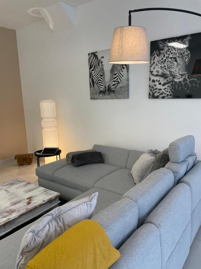 Stadtsuite Mit Sauna In Wiener Neustadt 135 M2 Exterior foto
