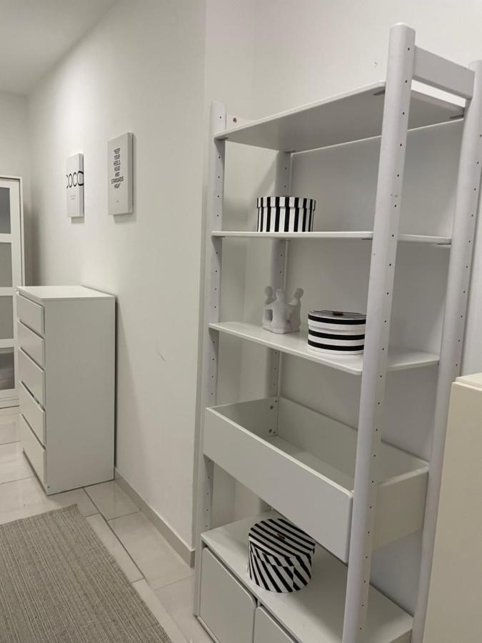 Stadtsuite Mit Sauna In Wiener Neustadt 135 M2 Exterior foto