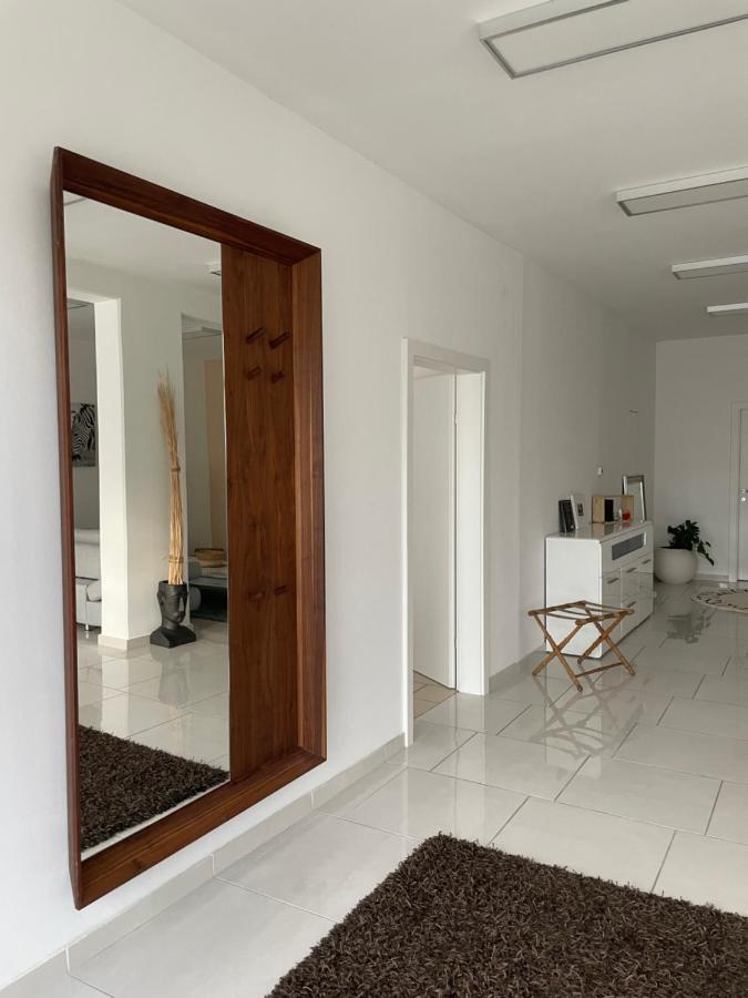 Stadtsuite Mit Sauna In Wiener Neustadt 135 M2 Exterior foto